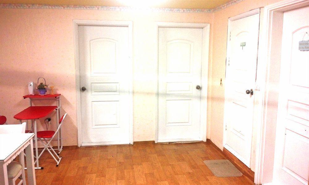 Alpha Guesthouse Seoul Bagian luar foto