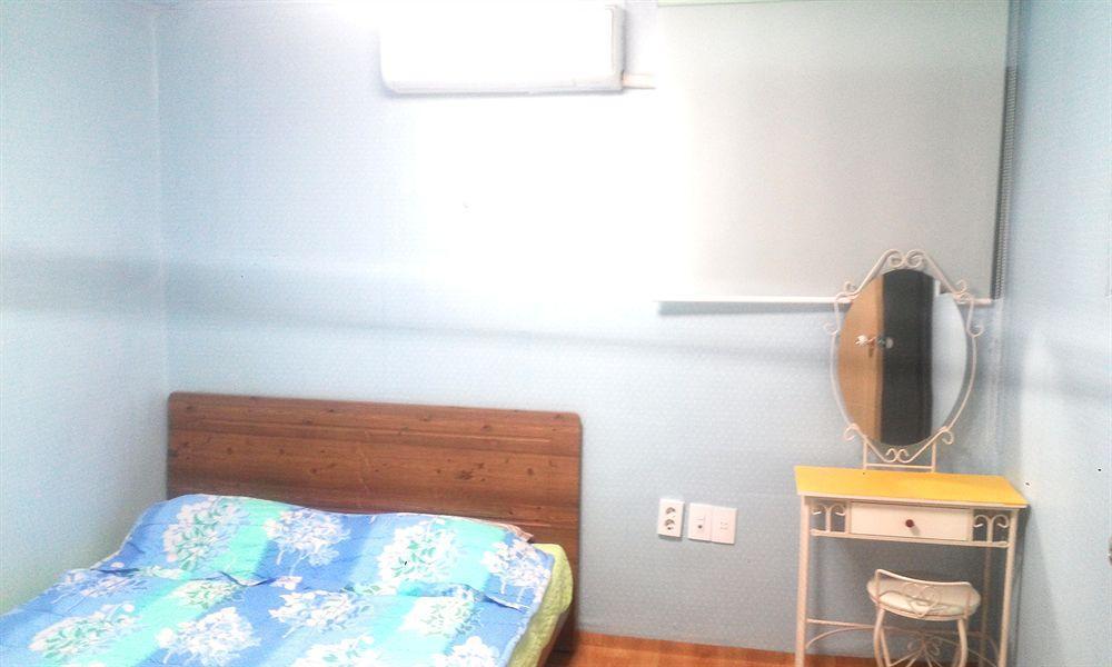 Alpha Guesthouse Seoul Bagian luar foto